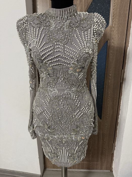 Vand rochie asos bijuterie