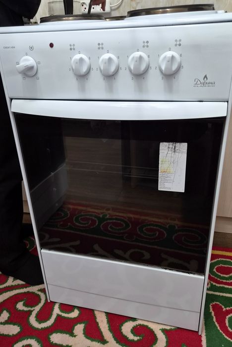 Продам плиту электрическую
