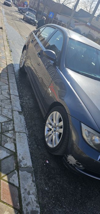 Urgent 2600 euro  bmw e90 acte valabil bg