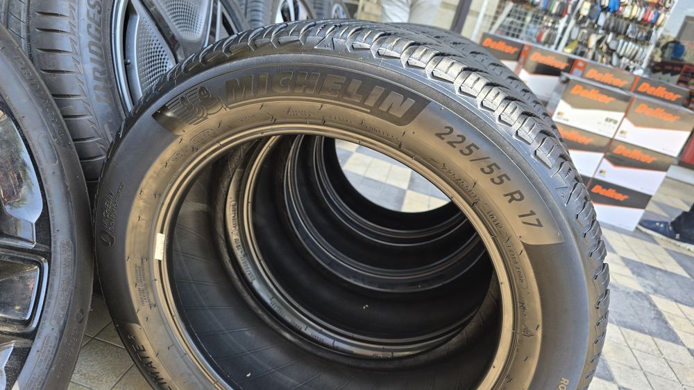 225/55/R17 Michelin Cross climate²