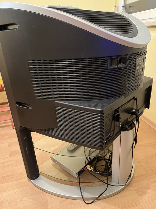 Sony WEGA с интегрирана стойка, модел: KV-29XL70K Trinitron