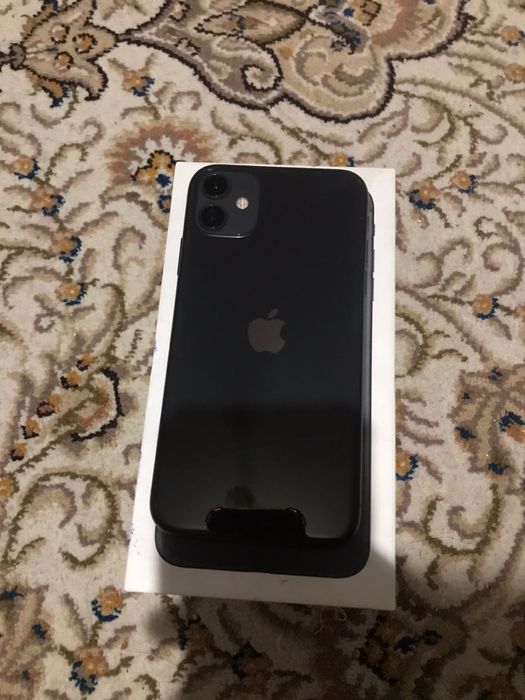 Айфон 11 продам идеал сост