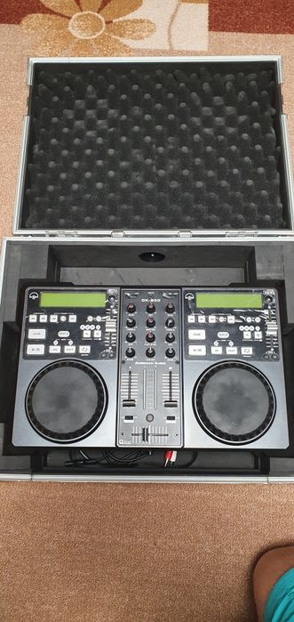 American Audio CK800