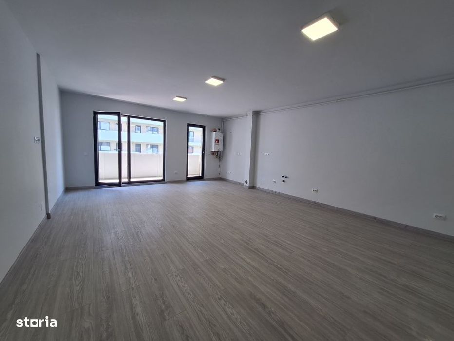 Apartament cu 2 camere, 54,6 mp, balcon, zona Eroilor