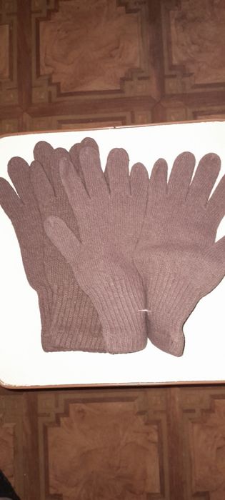 Продам зимние перчатки.