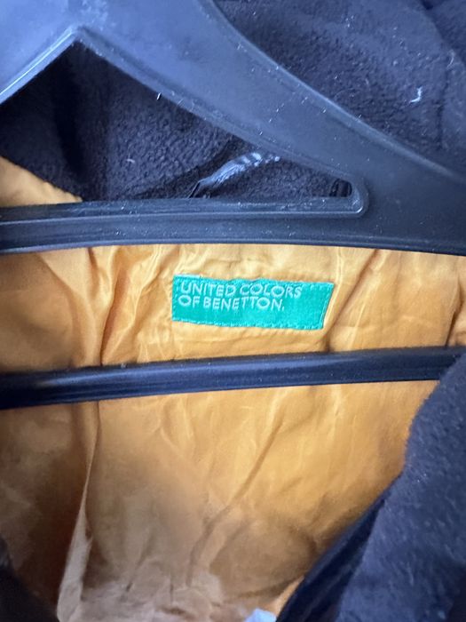 Пуховик бенетон