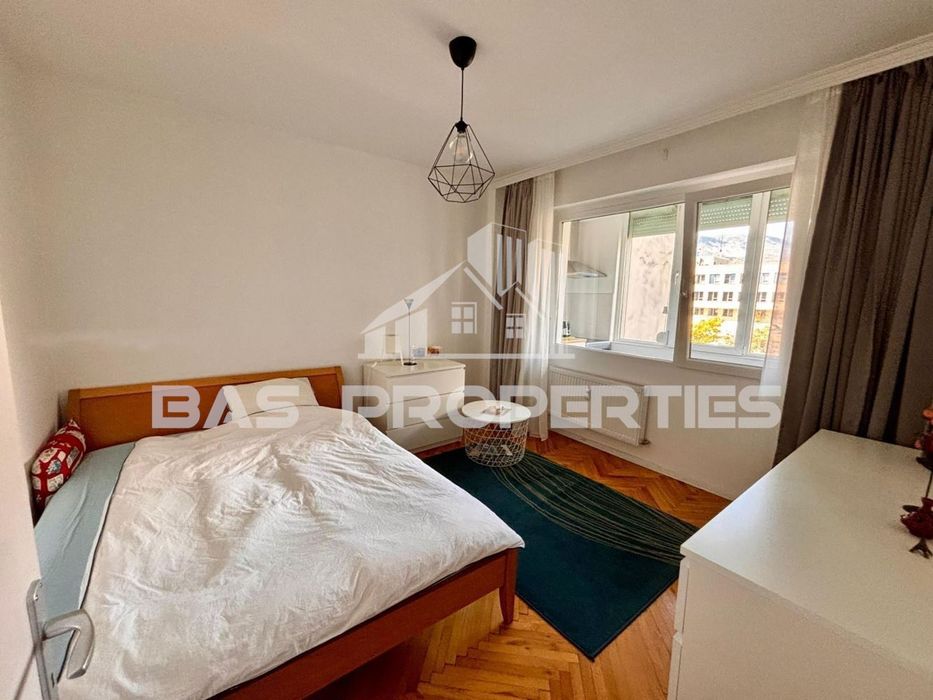 2-стаен в София-Младост 4 площ 70