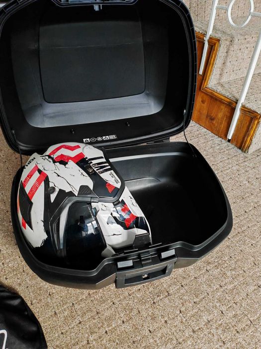 Suzuki GSX600F Katana 2004 cu topcase Shad SH44