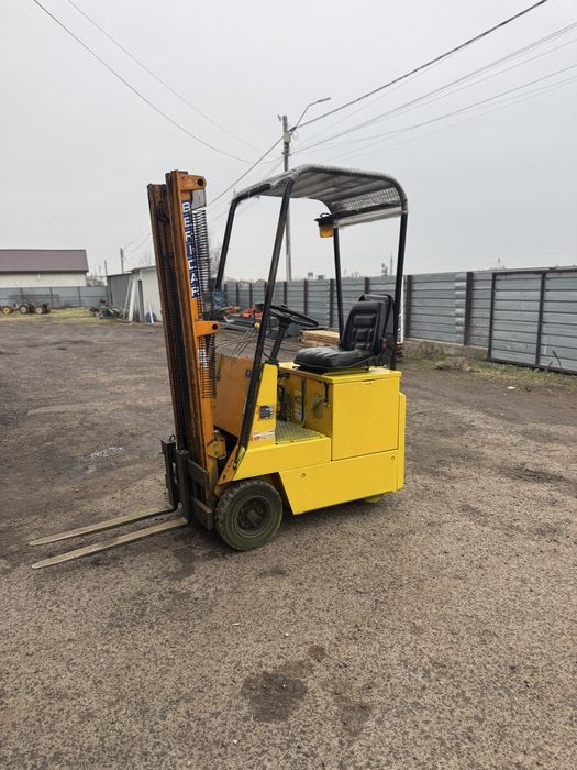 Linde transpaleta stivuitor electric