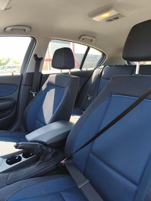 BMW seria 1 e87 2008