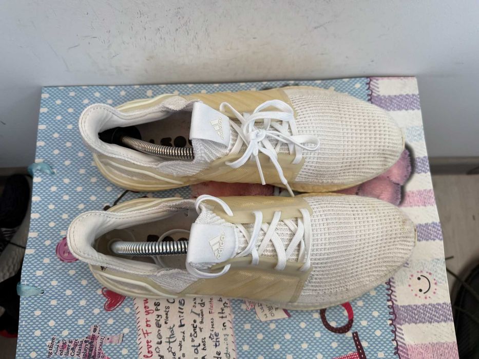 adidas UltraBoost 19''оригинални маратонки 44 номер