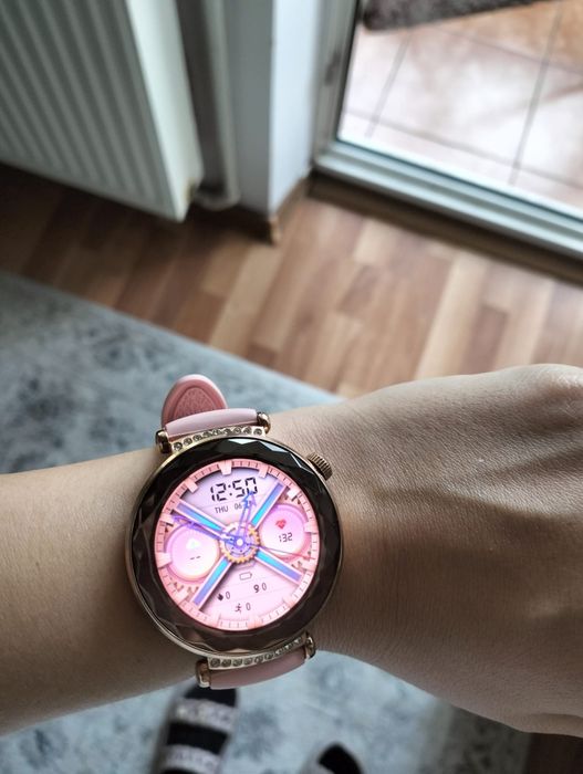 Smartwatch Premium cu ecran AMOLED