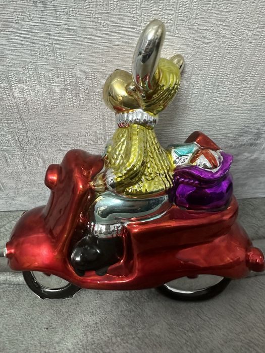 Новогодний олень красивый игрушка