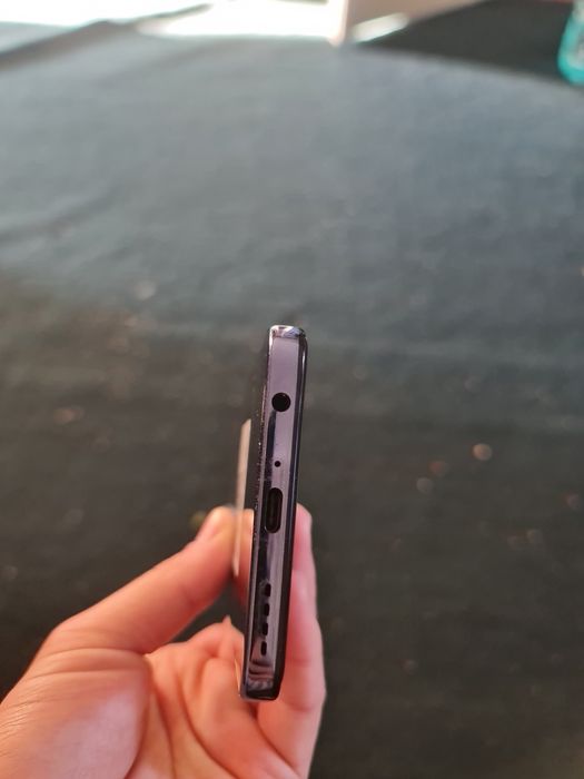 Infinix zero x pro 8+3/256. Holati yangi olinganiga 3 oy bulgan holati