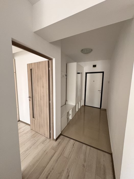 Inchiriez apartament 2 camere