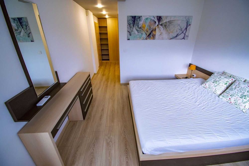 Продава се Тристаен апартамент в София, Младост 2 - 132 кв.м за 3258 €/кв.м - Снимка #4