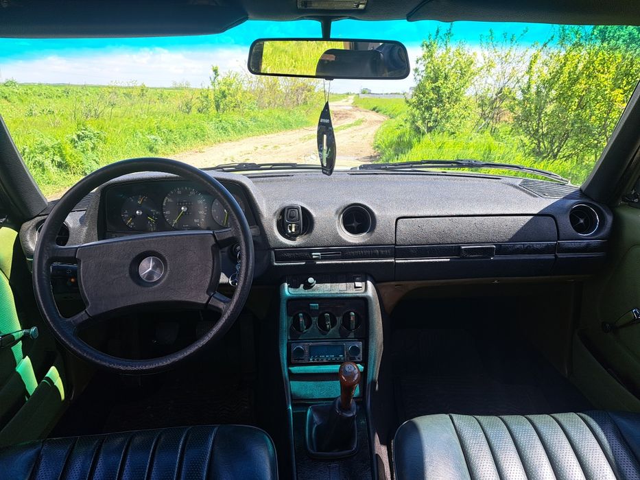 De vânzare mercedes w123 200D