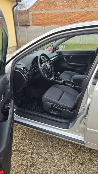 Audi A4 1.9 D  131 Cp  6 Viteze [Scaune Încălzite , Xenon]