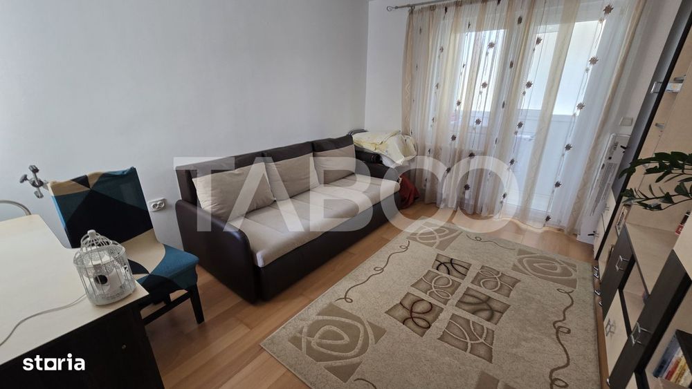 Apartament de vanzare 3 camere decomandate parcare zona Brana Selimbar