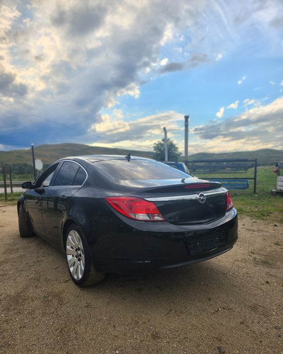 Opel Insignia A limuzina 2013