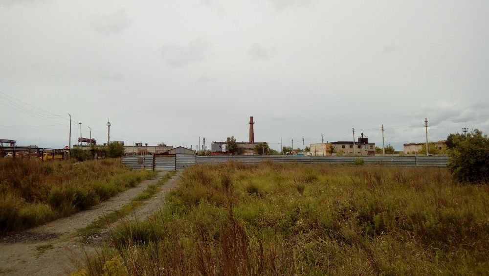 Промбаза,  c   ж\д дорогой , продам.