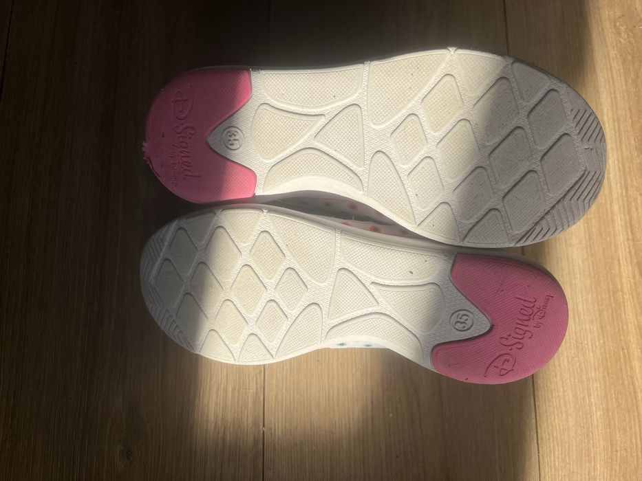 Adidasi Disney Violetta 35