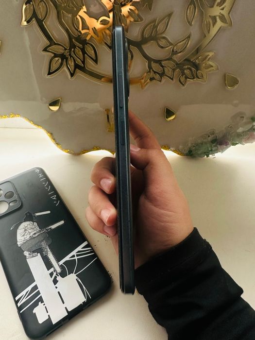 Продам Poco x5 5g