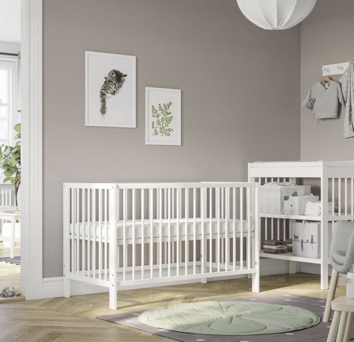 Pachet Ikea Patut bebe + saltea + protectie saltea impecabile