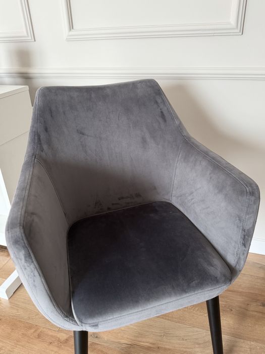 De vanzare 4 scaune de dingin