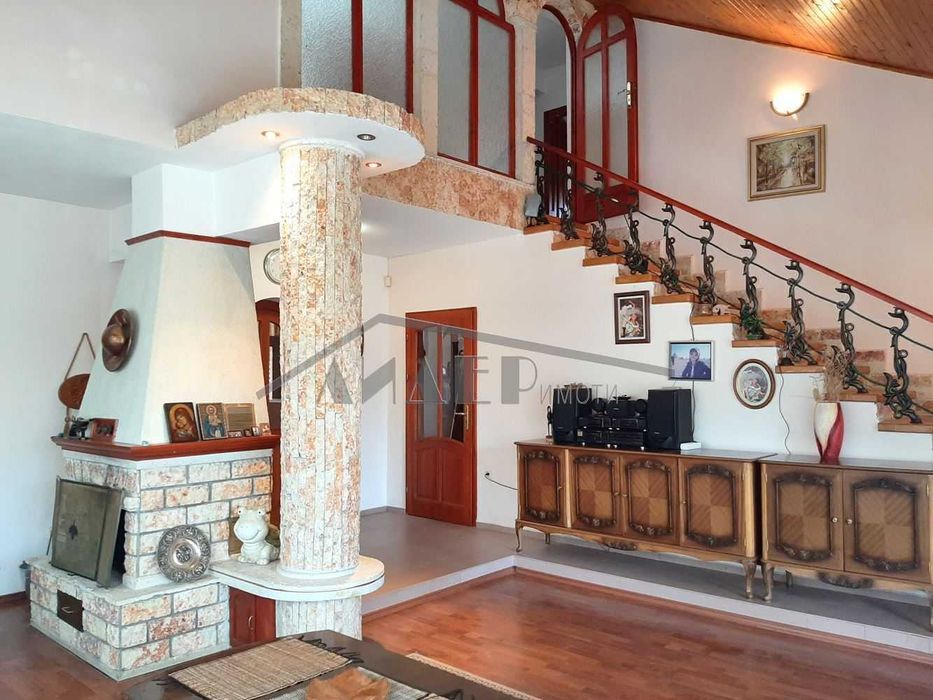 Продава се Къща в с. Белащица, Област Пловдив - 224 кв.м за 1295 €/кв.м - Снимка #10