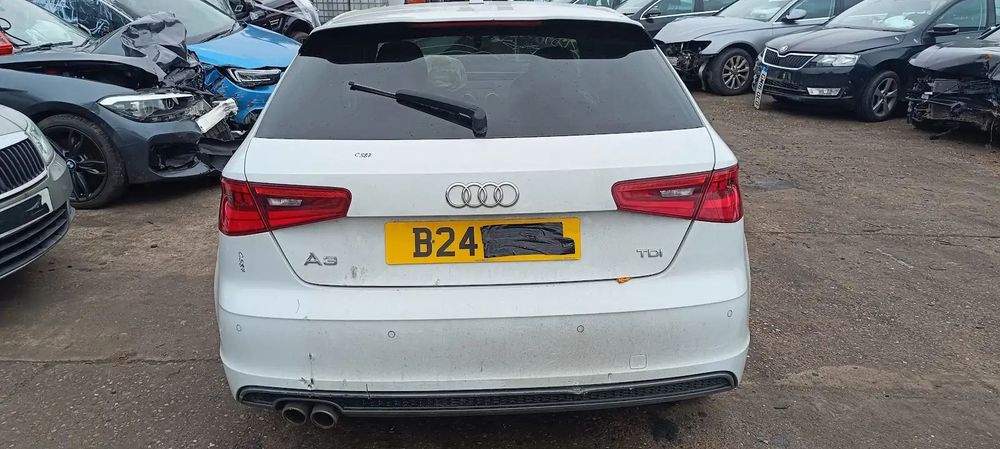 Dezmembrari / Dezmembrez AUDI A3 (8V1) [Fabr 2012-prezent] 2.0 TDI CRBC cutie viteze manuala cod culoare LS9R