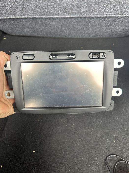 Navigatie OEM Dacia