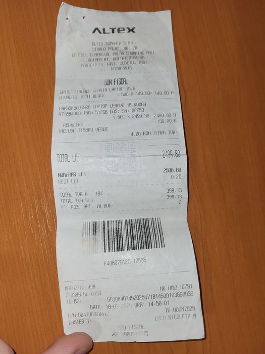 Laptop LENOVO IdeaPad Slim 3 AMD Ryzen 16GB, SSD 512GB, AMD Radeon 780