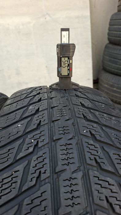Зимни гуми 225 60 17 Nokian