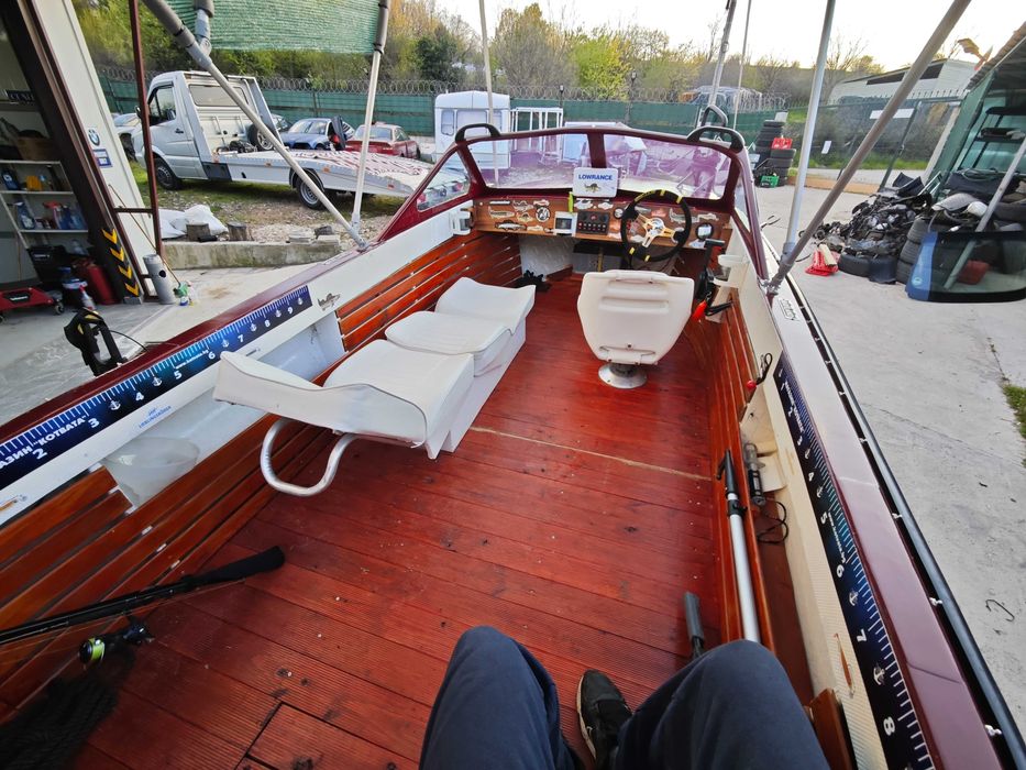 Лодка Зафира нов внос