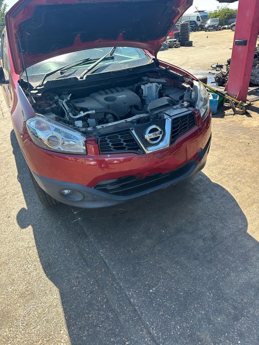 Dezmembrez Nissan Qashqai 1.5 dci