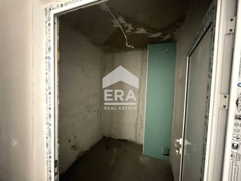 Продава се Двустаен апартамент в Кърджали, Възрожденци - 70 кв.м за 641 €/кв.м - Снимка #10