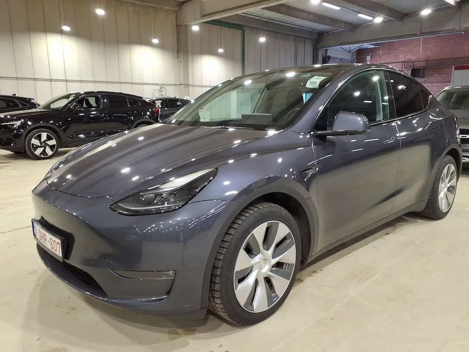 Tesla Model Y Leasing-514 Cp-Dual Motor-AWD