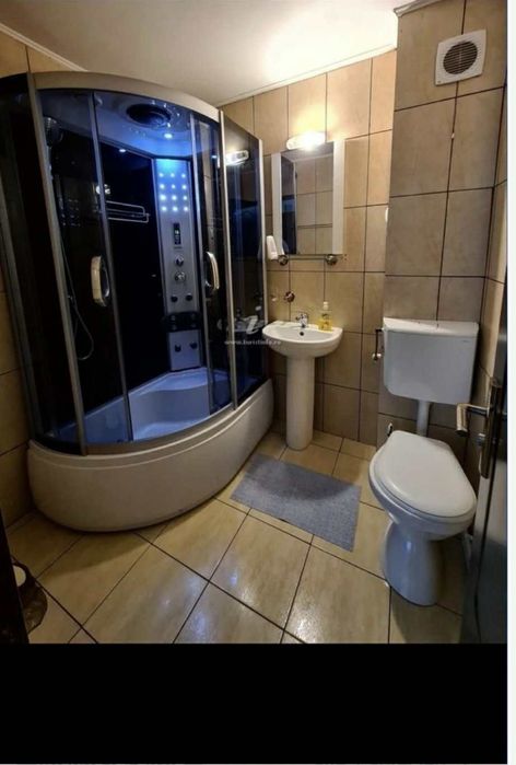 Vila de închiriat Mamaia Nord