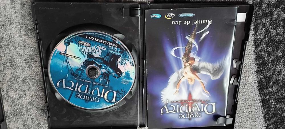 Продавам дискове с видео игри