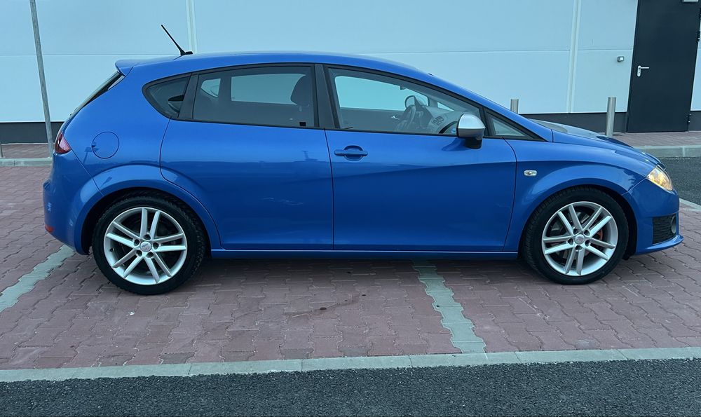 SEAT Leon 2012 — imagine 3