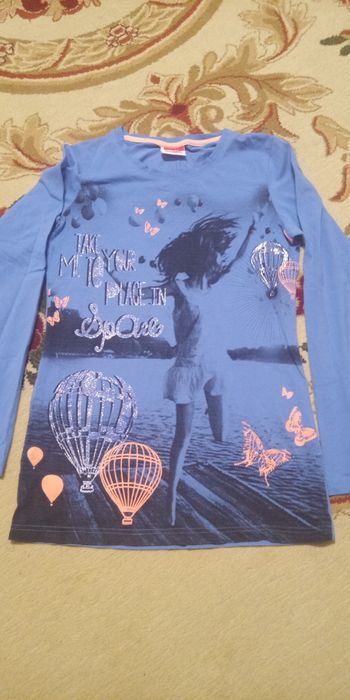 Футболка с длинными рукавами (лонгслив)
На девочку подростка
Рост 158-