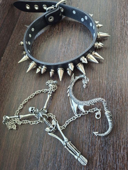 Lot bijuterii gotice, Alchemy gothic, Leather and steel fashion choker piele, lant schelet, cercel dragon