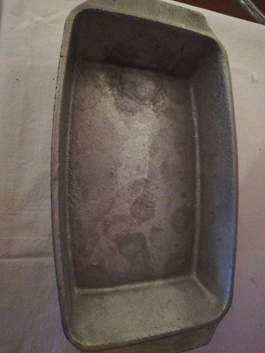 Tava masiva din zinc cupru bronz alama si aluminiu