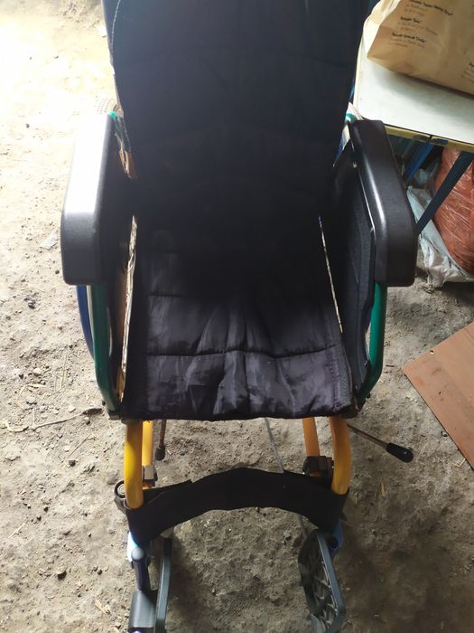 Продам инвалидную  каляску.