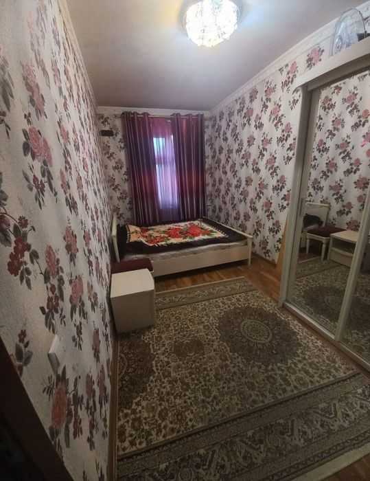 Ялангач массивда 2 хона уй арендага берилади