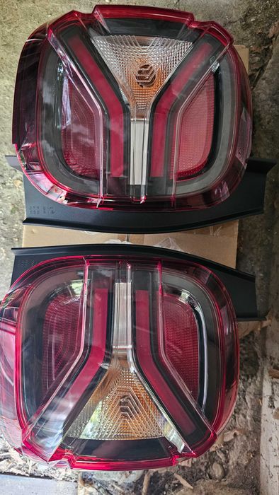 Vand Set Stopuri Duster 2 Facelift