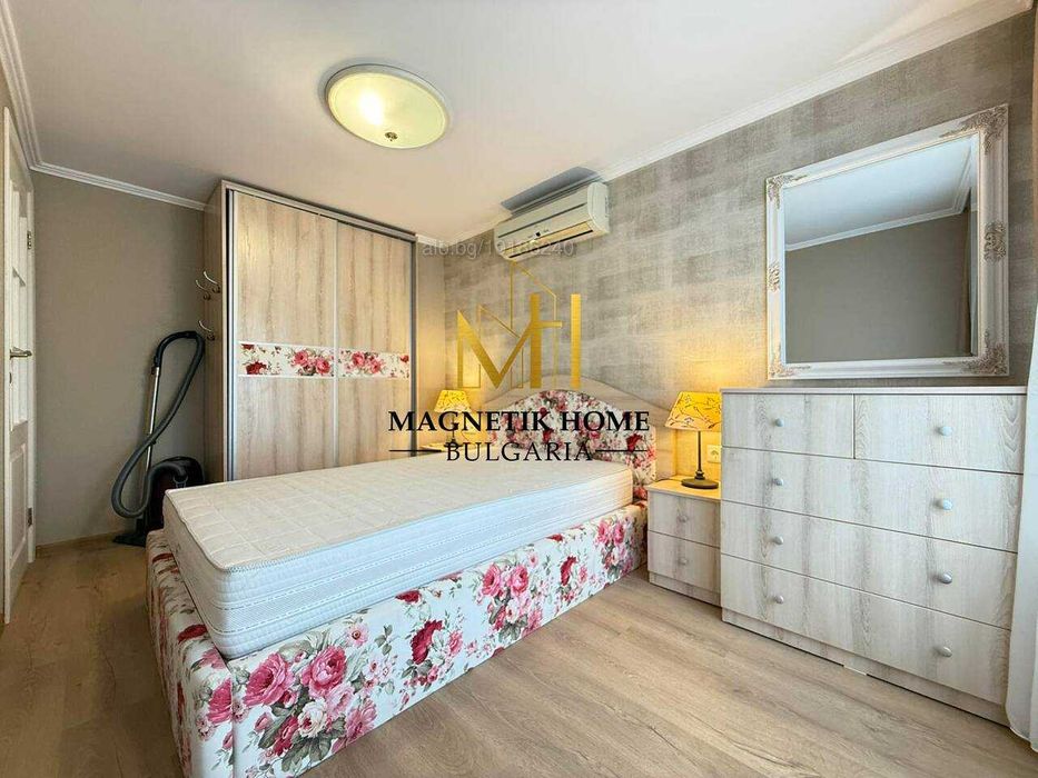 Уникален тристаен апартамент до църква Кирил и Методий в супер център