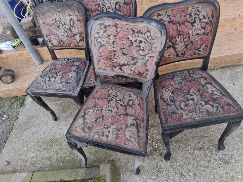 Mobila veche de vinzare