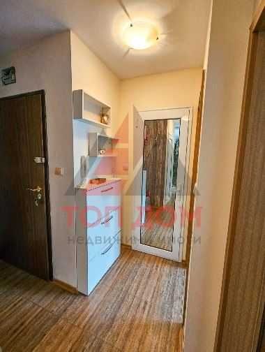 Дава се под наем Тристаен апартамент в Варна, Лятно кино Тракия - 93 кв.м за 714 € - Снимка #13